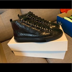 Authentic Balenciaga Arena